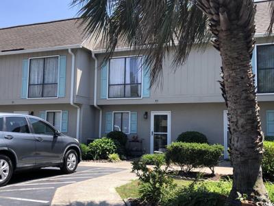 913 Villa Dr.