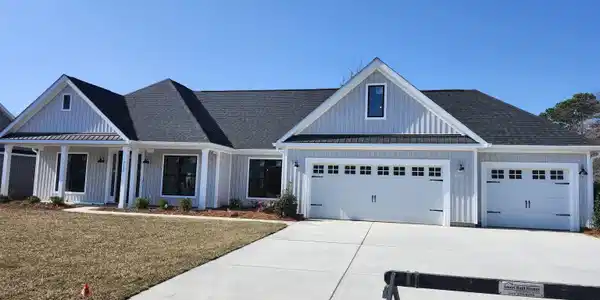2180 Pettus Way