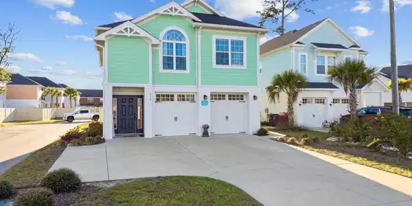 517 9th Ave. S