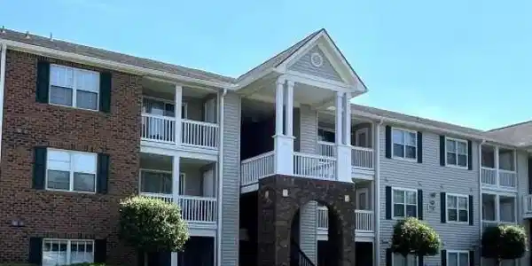 3792 Hitchcock Way