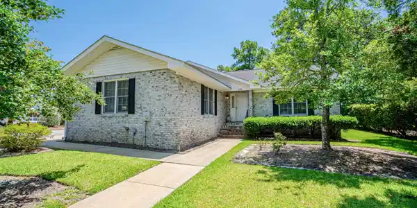 1492 Fox Hollow Way