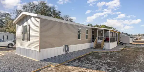 1301 Toucan Dr.