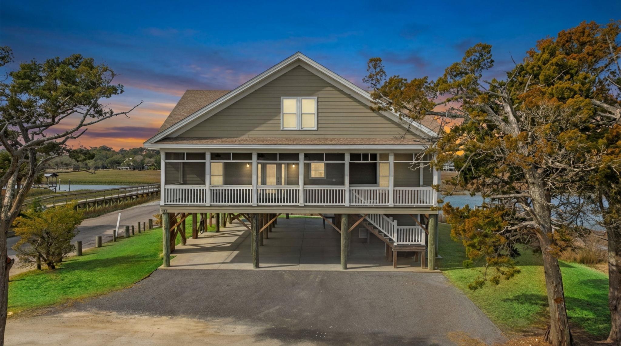 Image 1: Front Home View Image 1: Front Home View