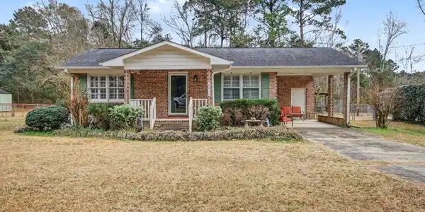 2713 Rion St.