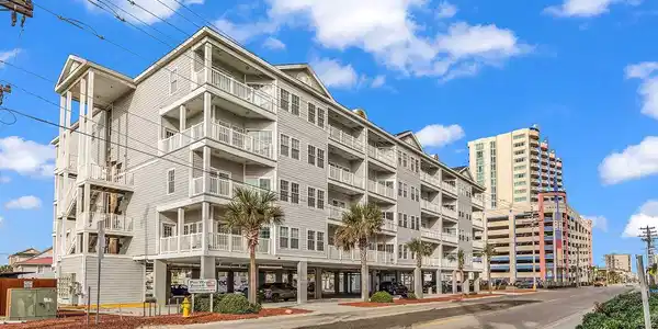 3401 N Ocean Blvd.