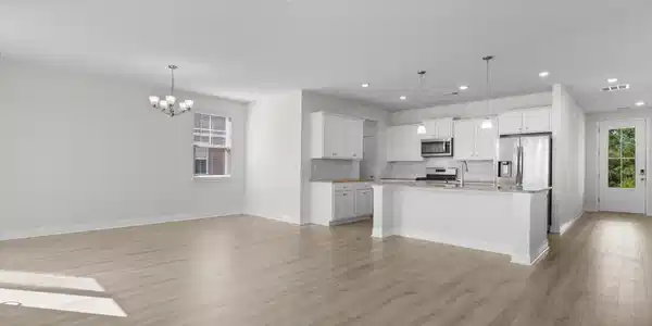 Image 3 Image 3