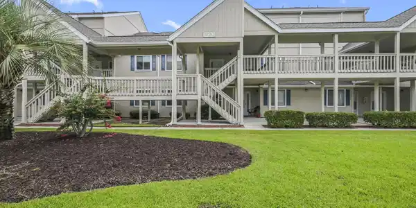 1920 Bent Grass Dr.