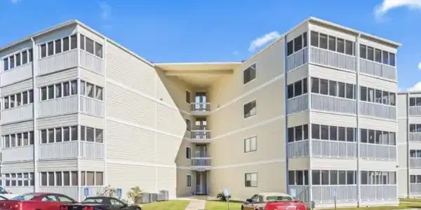 4350 Baker St.
