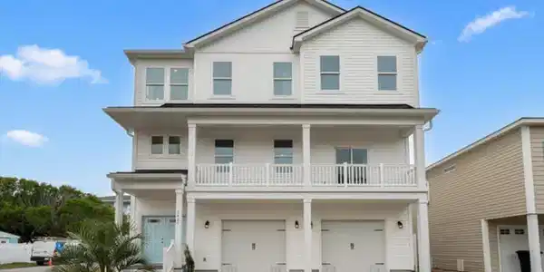 2401 Duffy St.