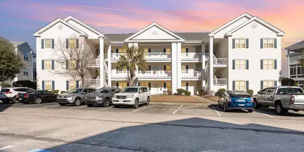901 W Port Dr.