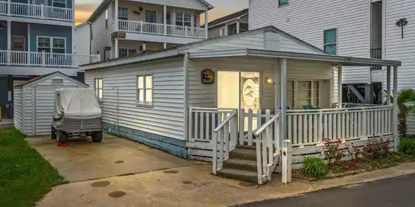 6001-1092 S Kings Hwy.