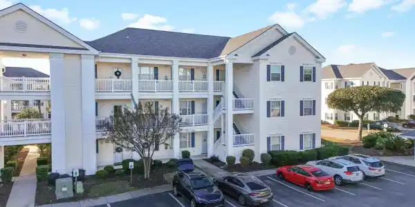 901 West Port Dr.