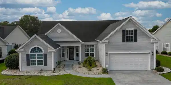 121 Willow Bay Dr.
