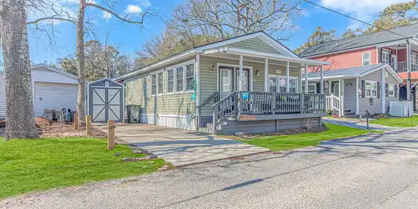 6001-1479 S Kings Hwy.
