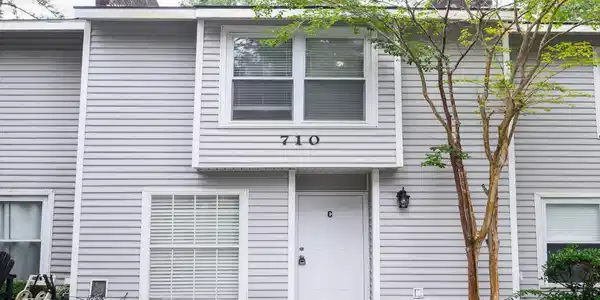 710 1st Ave. N