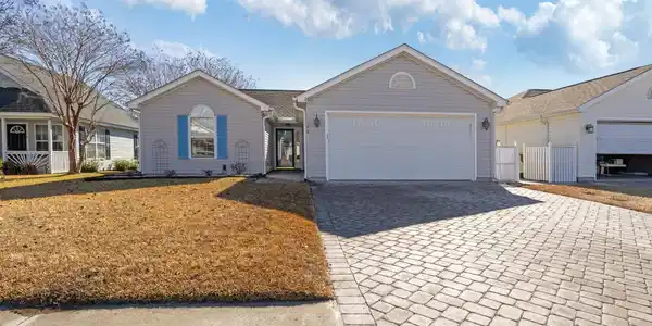 528 Drake Ln.