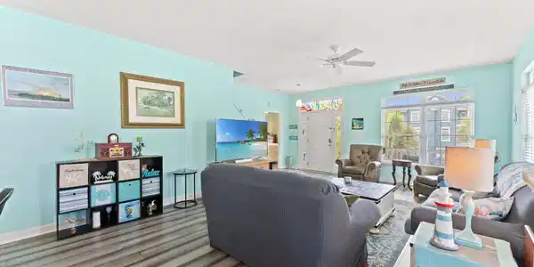 Image 4 Image 4