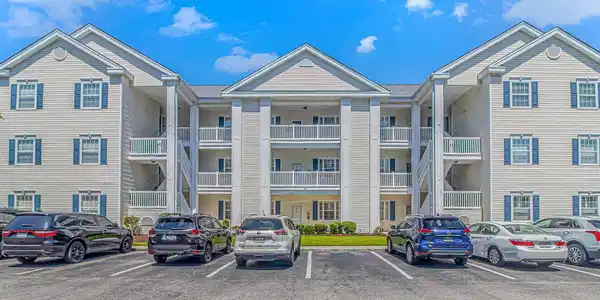 901 W Port Dr.