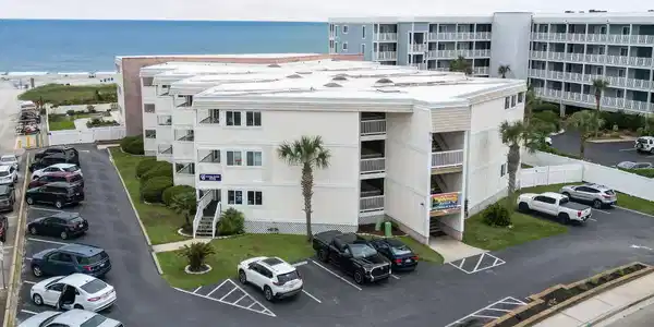 9600 Shore Dr.