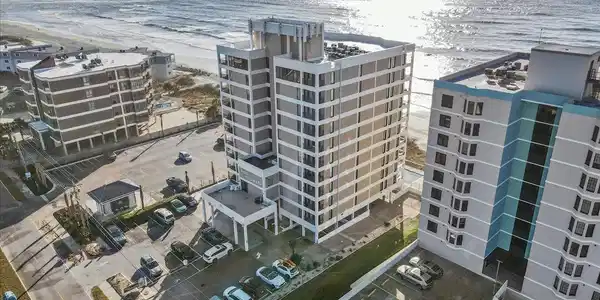 6200 N Ocean Blvd.