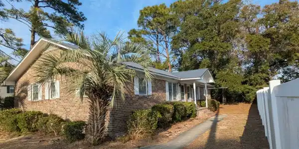 608 22nd Ave. S