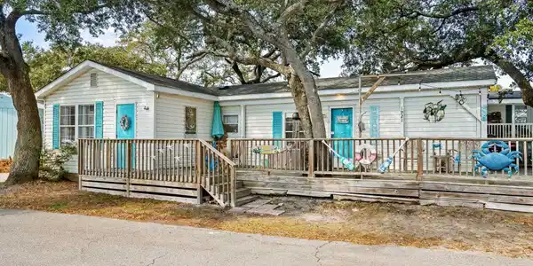 1921 Kingfisher Dr.