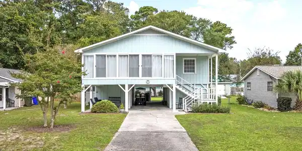 514 S Willow Dr.