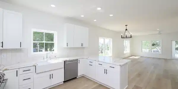 Image 4 Image 4