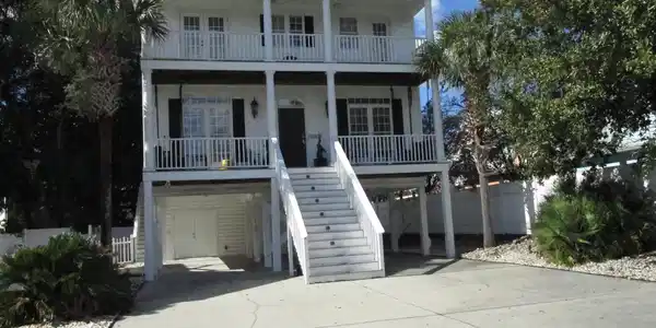 519 7th Ave. S