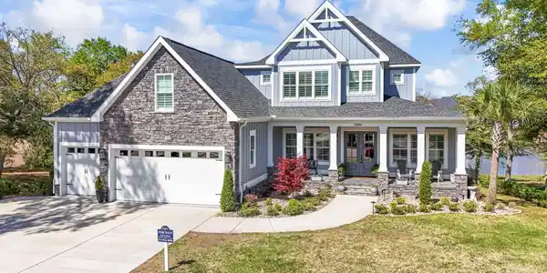 1006 Surf Pointe Dr.