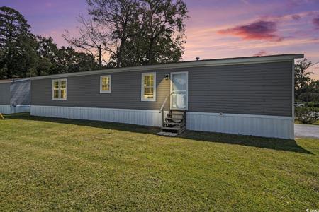 978 Periwinkle Pl.
