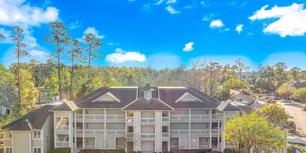 1551 Spinnaker Dr.