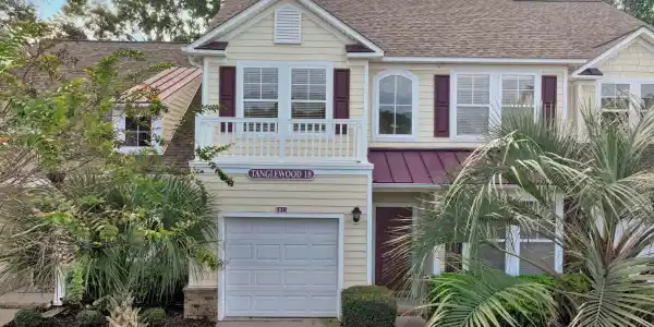 6095 Catalina Dr.