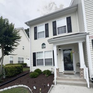 120 Barnacle Ln.