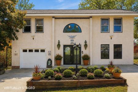 2227 Jefferson Circle
