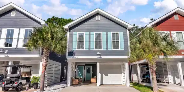 212 Kings Crossing Loop