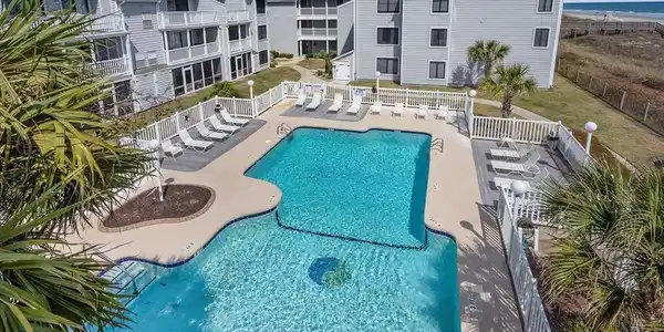 1806 N Ocean Blvd.