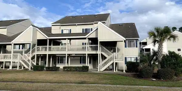 1920 Bent Grass Dr.