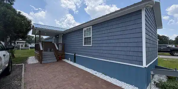 2492 Leaf Terrace