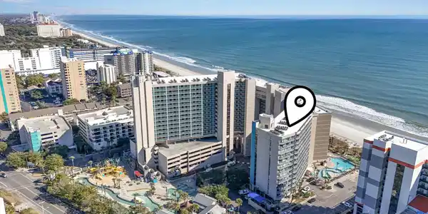 Image 2: View of urban area with unending shoreline Image 2: View of urban area with unending shoreline