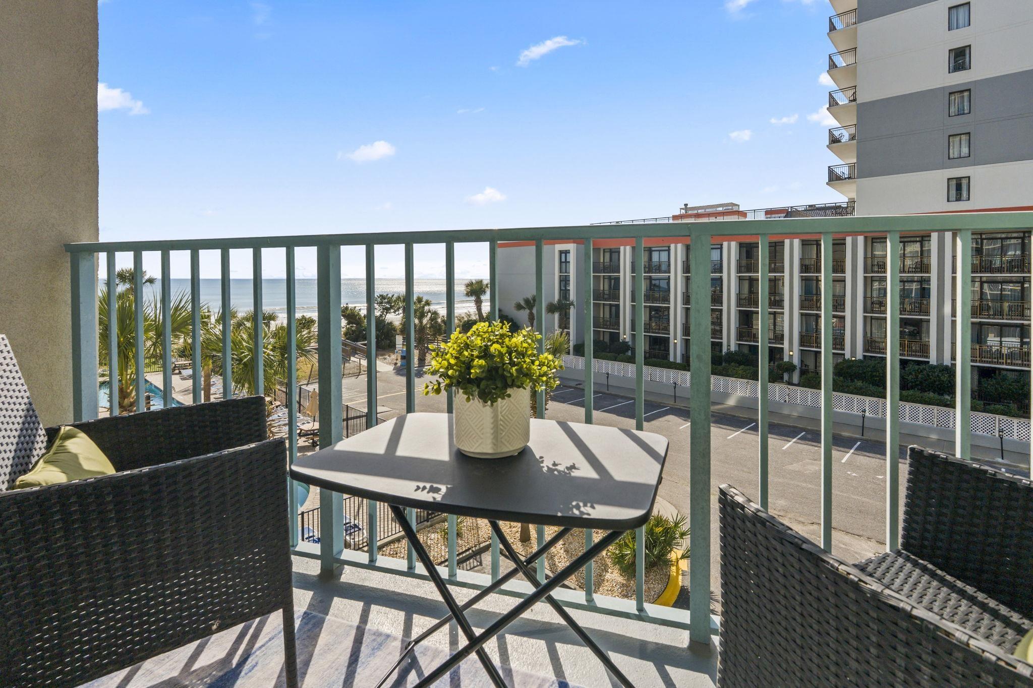 Image 4: View of balcony