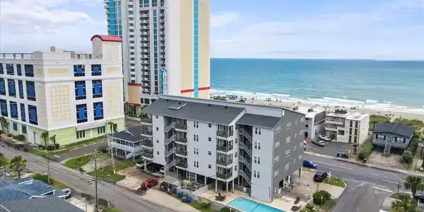 2001 N Ocean Blvd.
