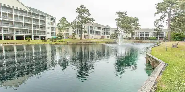 305 N Hillside Dr.