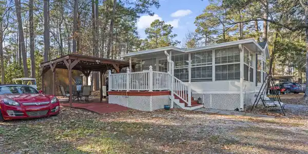 613 5th Ave. S