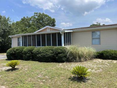 112 Village Ct.