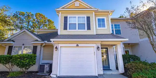 2450 Marsh Glen Dr.