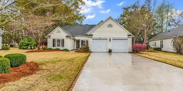28 Thrasher Ct.