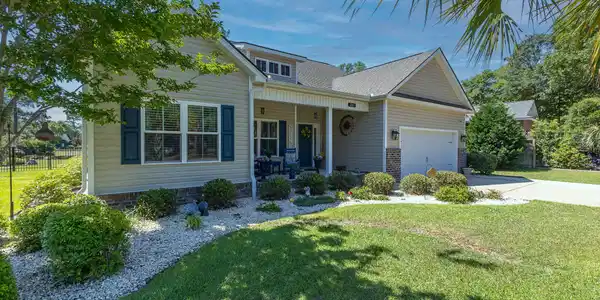 287 Parkview Dr.