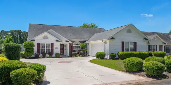 1045 Vestry Dr.