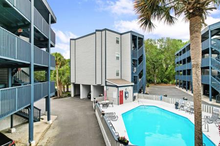 1500 Cenith Dr.